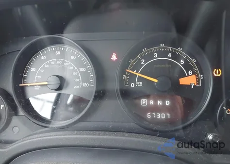 2016 Jeep Compass Sport Se из США, поврежденный, VIN 1C4NJDBB7GD729530